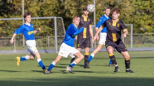 VV LEO JO19-1 vs FC Assen JO19-1 12 november 2022 - © Gino Wiemann